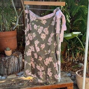 Vintage NY&CO 100% Silk Floral Wrap Skirt - Pink and Green